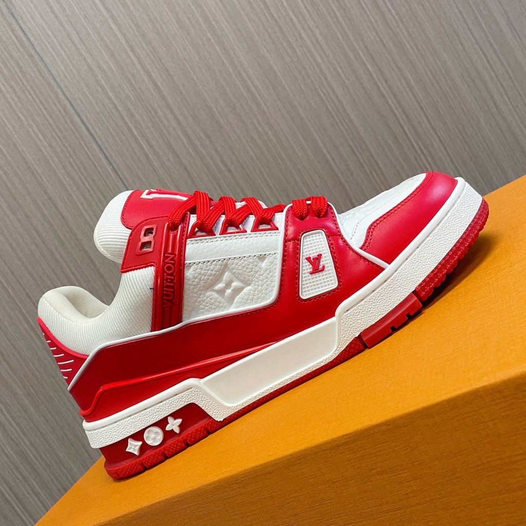 LV 26S LOW TOP SNEAKERS IN WHITE AND DARK RED CALFSKIN WITH MONOGRAM SOLE DETAIL