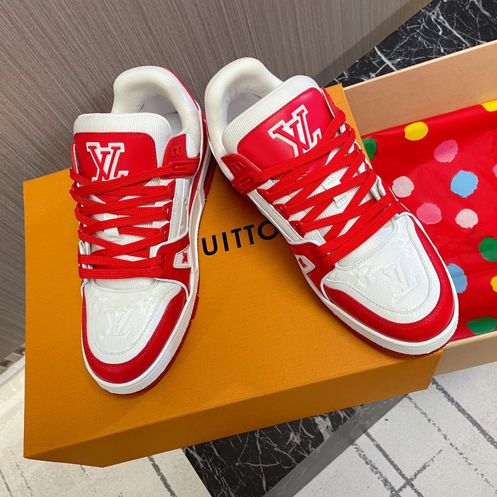 LV 26S LOW TOP SNEAKERS IN WHITE AND DARK RED CALFSKIN WITH MONOGRAM SOLE DETAIL