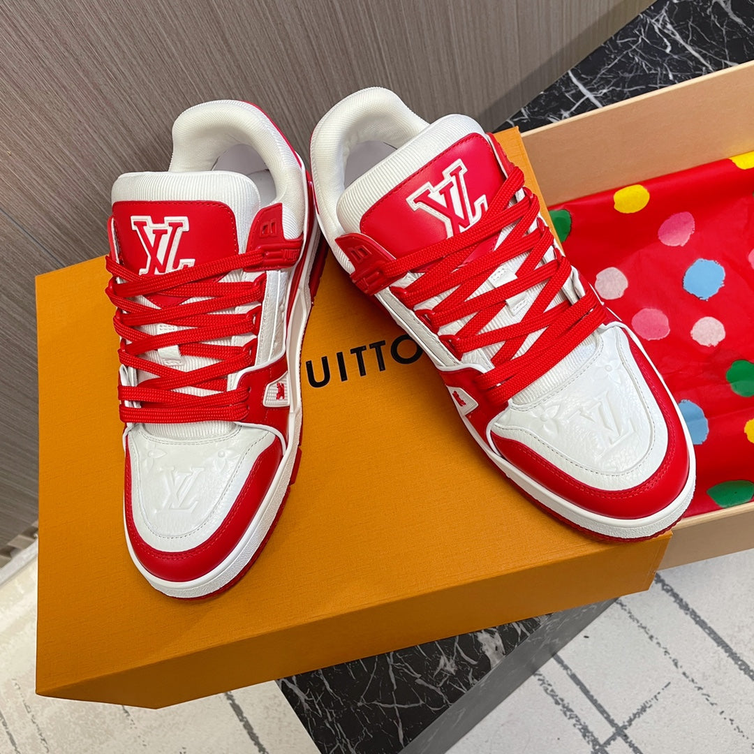 LV 26S LOW TOP SNEAKERS IN WHITE AND DARK RED CALFSKIN WITH MONOGRAM SOLE DETAIL