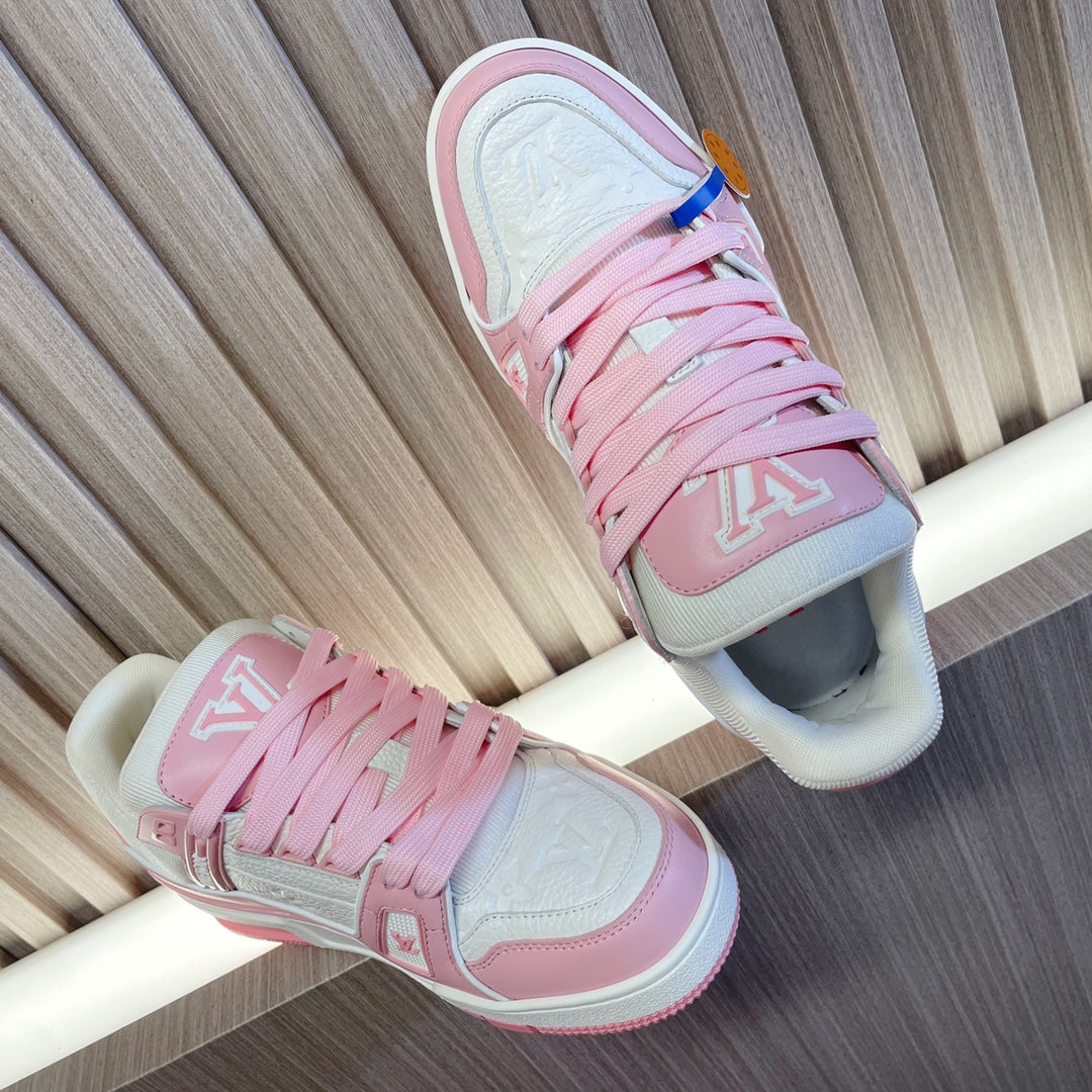 LV 26S LOW TOP SNEAKERS IN WHITE AND LIGHT PINK CALFSKIN WITH MONOGRAM SOLE DETAIL