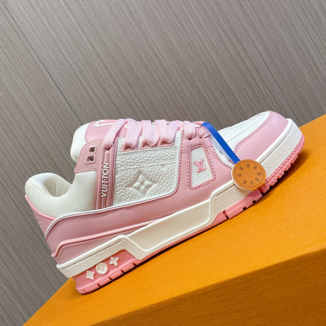 LV 26S LOW TOP SNEAKERS IN WHITE AND LIGHT PINK CALFSKIN WITH MONOGRAM SOLE DETAIL