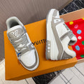 LV 26S LOW TOP SNEAKERS IN WHITE AND GREY CALFSKIN WITH MONOGRAM SOLE DETAIL