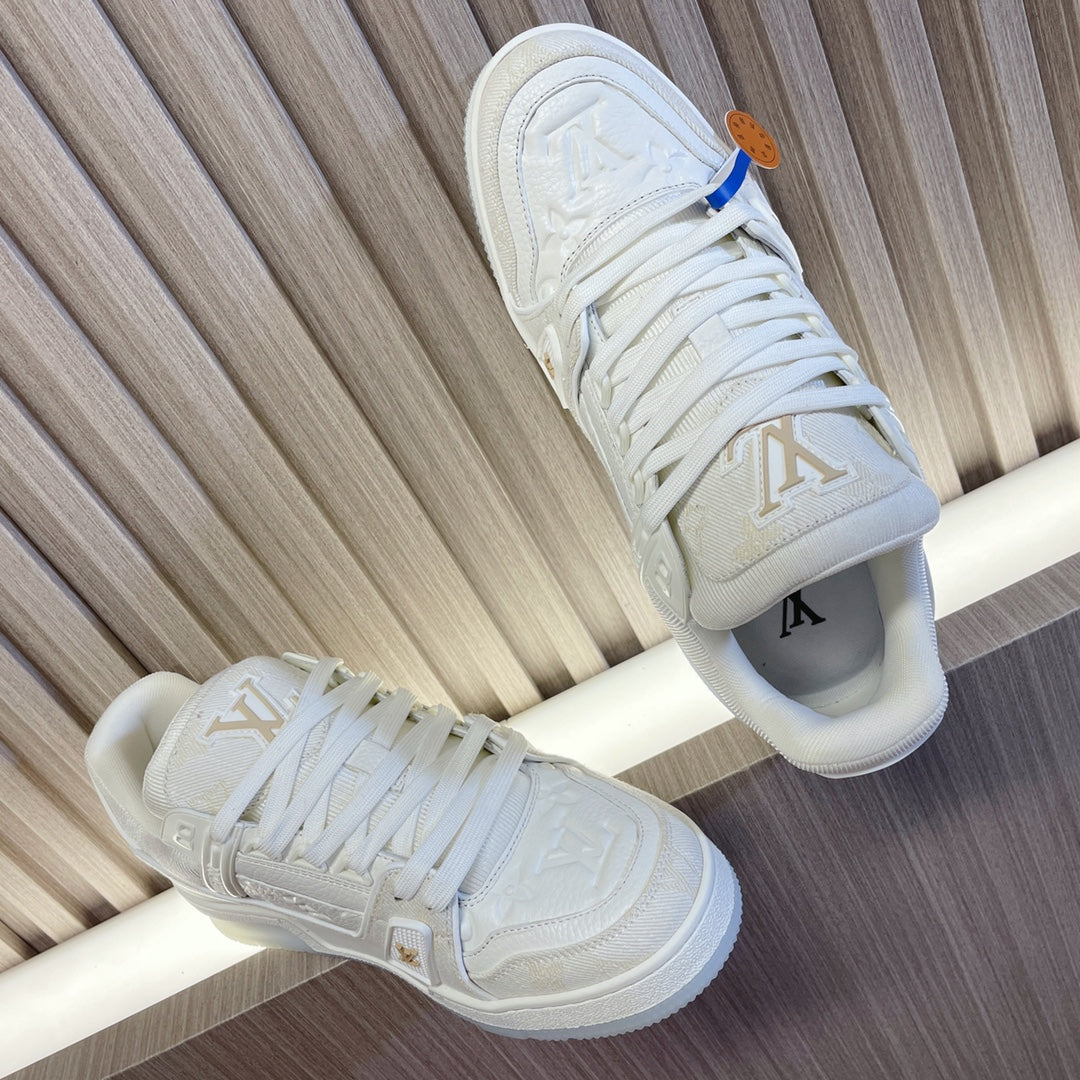 LV 26S LOW TOP SNEAKERS IN WHITE MONOGRAM DENIM AND CALFSKIN