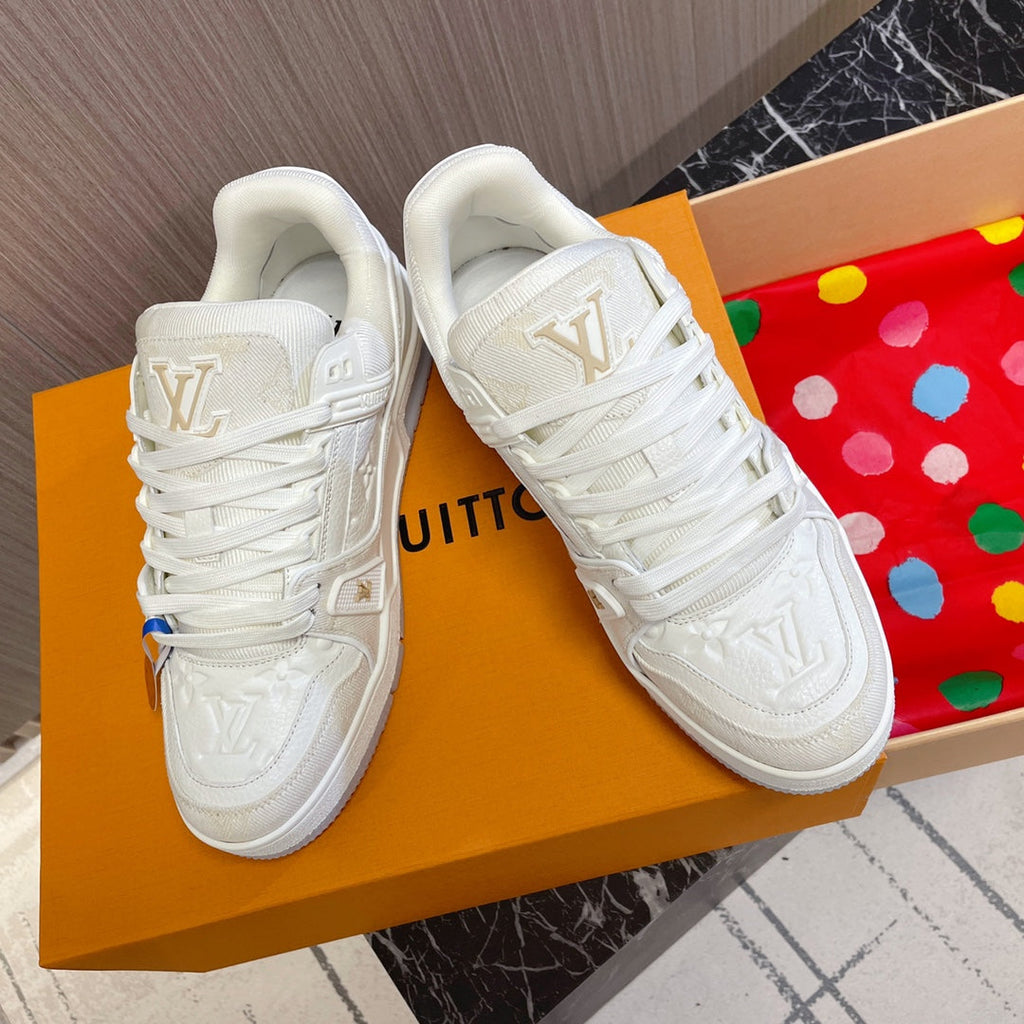 LV 26S LOW TOP SNEAKERS IN WHITE MONOGRAM DENIM AND CALFSKIN
