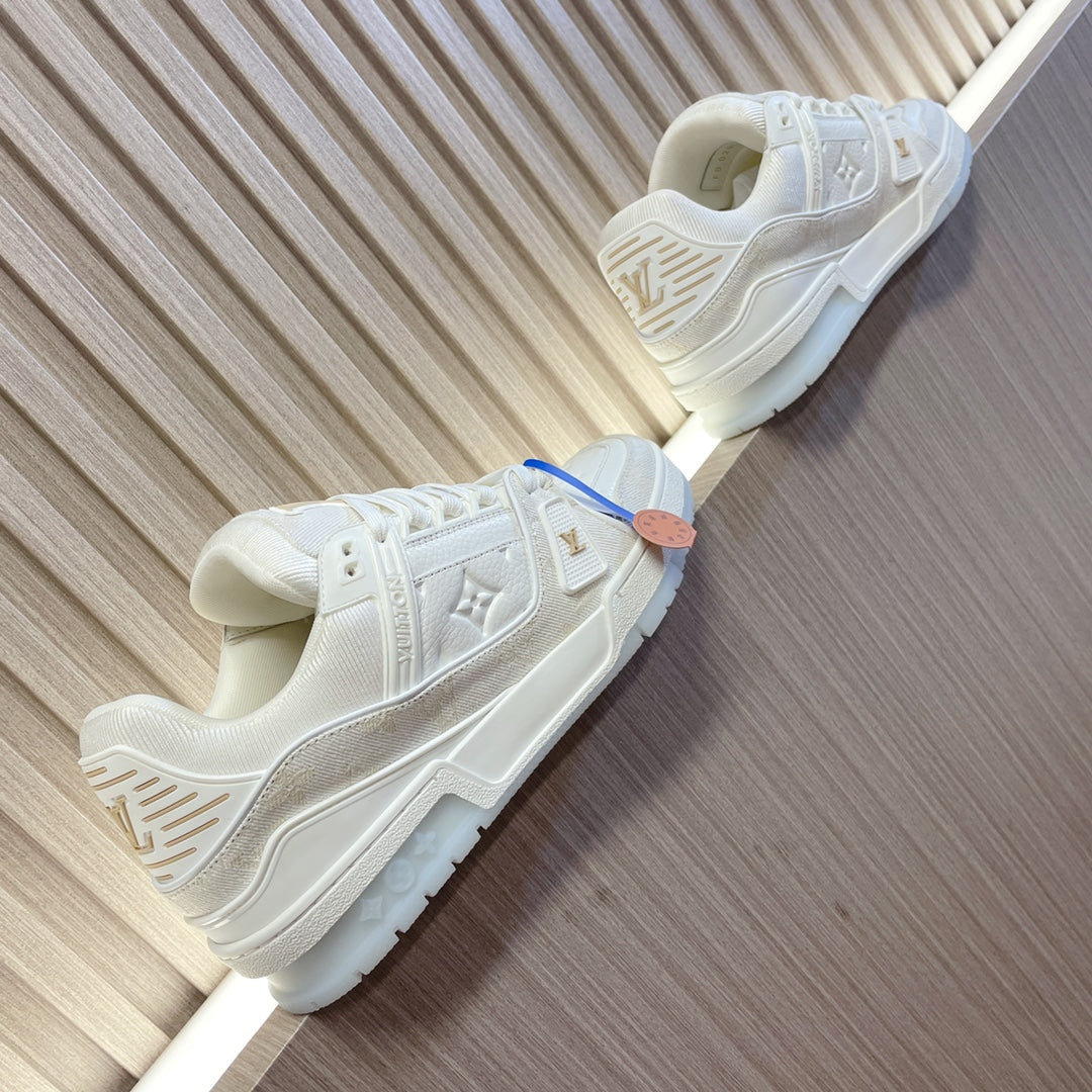 LV 26S LOW TOP SNEAKERS IN WHITE MONOGRAM DENIM AND CALFSKIN