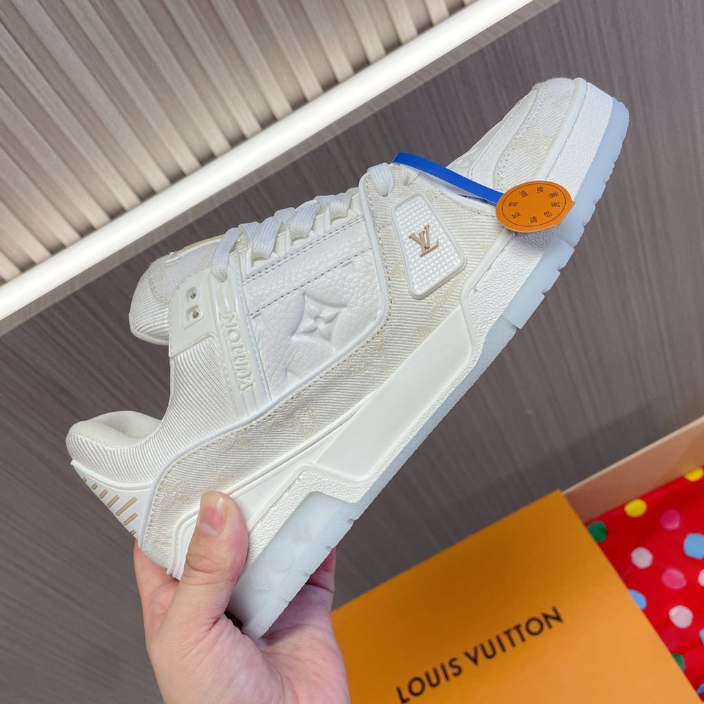 LV 26S LOW TOP SNEAKERS IN WHITE MONOGRAM DENIM AND CALFSKIN