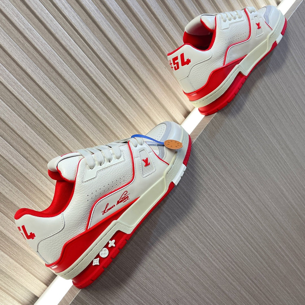 LV 26S LOW TOP SNEAKERS IN WHITE RED CALFSKIN WITH MONOGRAM SOLE DETAIL