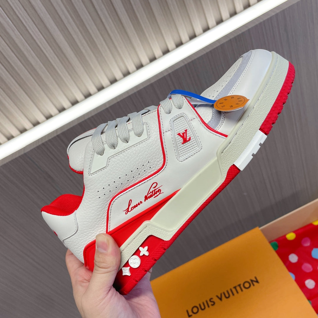 LV 26S LOW TOP SNEAKERS IN WHITE RED CALFSKIN WITH MONOGRAM SOLE DETAIL