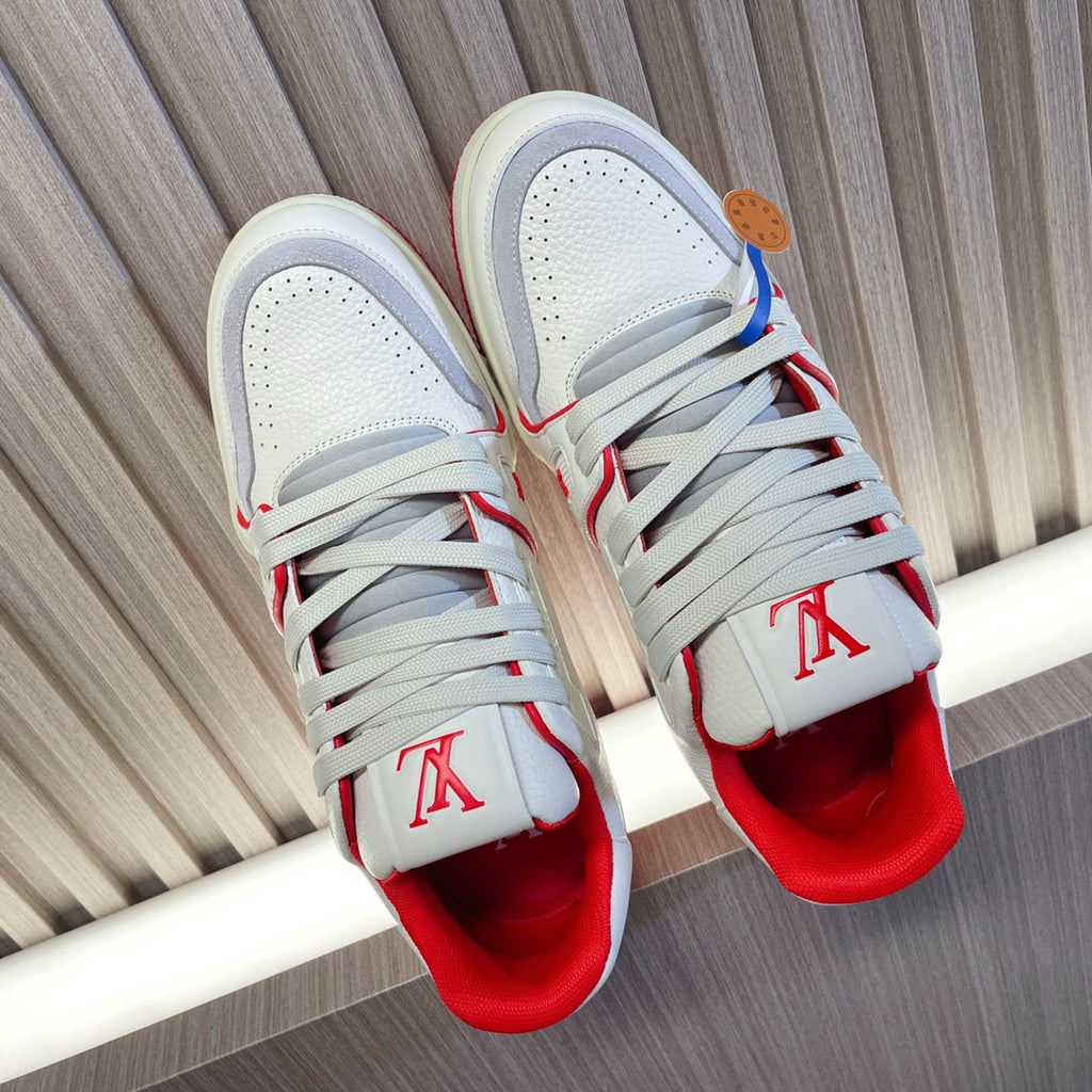 LV 26S LOW TOP SNEAKERS IN WHITE RED CALFSKIN WITH MONOGRAM SOLE DETAIL