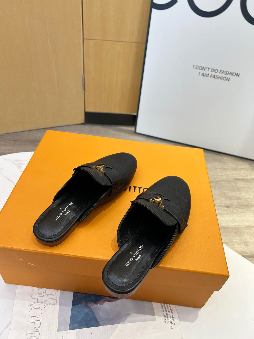 LV 26S MARE OPEN-BACK LOAFERS IN BLACK GRAINED CALFSKIN