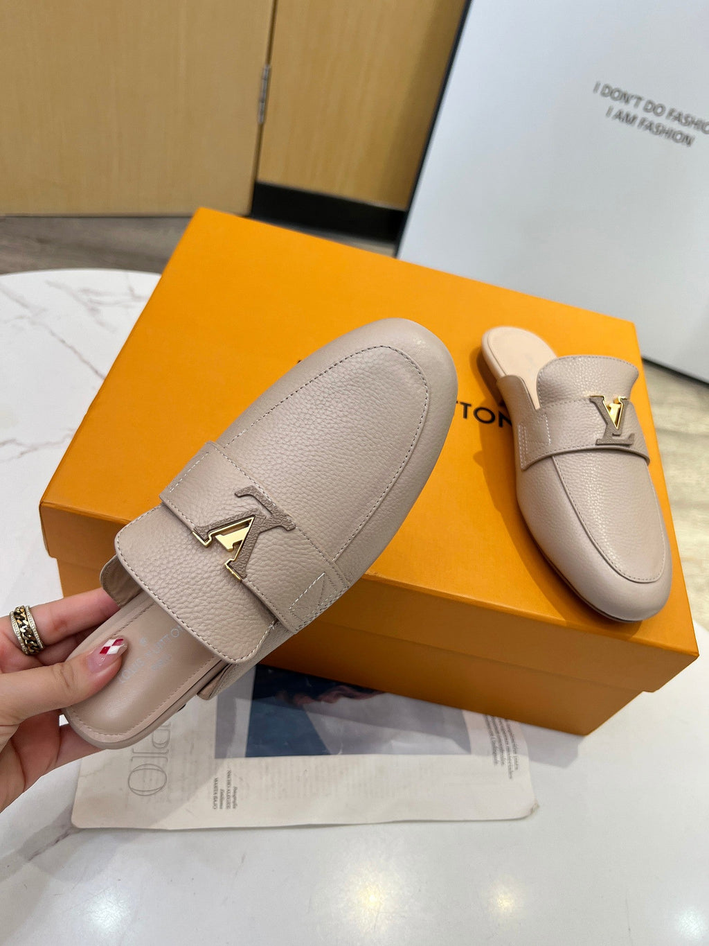LV 26S MARE OPEN-BACK LOAFERS IN BEIGE GRAINED CALFSKIN