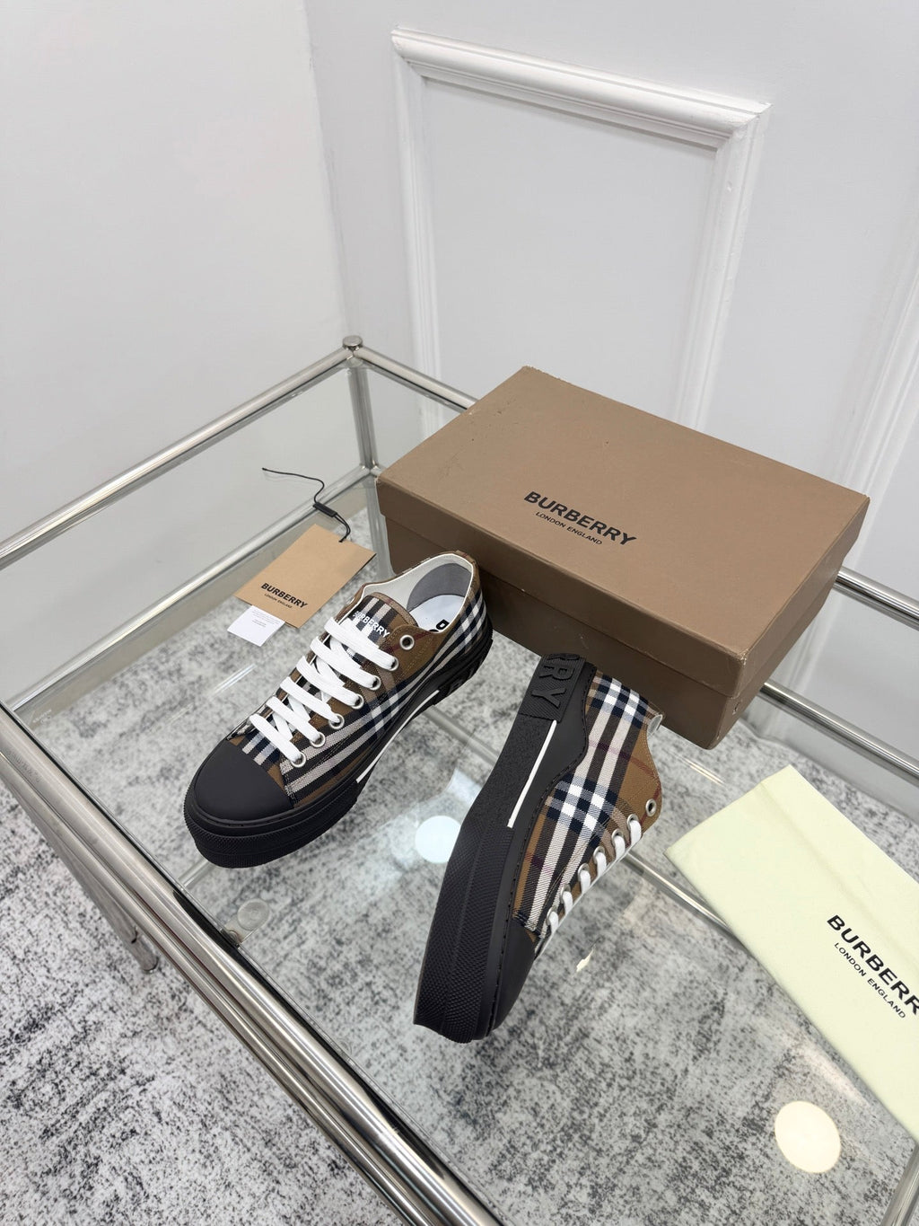 BURBERRY 26S VINTAGE CHECK SNEAKERS IN DARK BROWN AND BLACK CANVAS