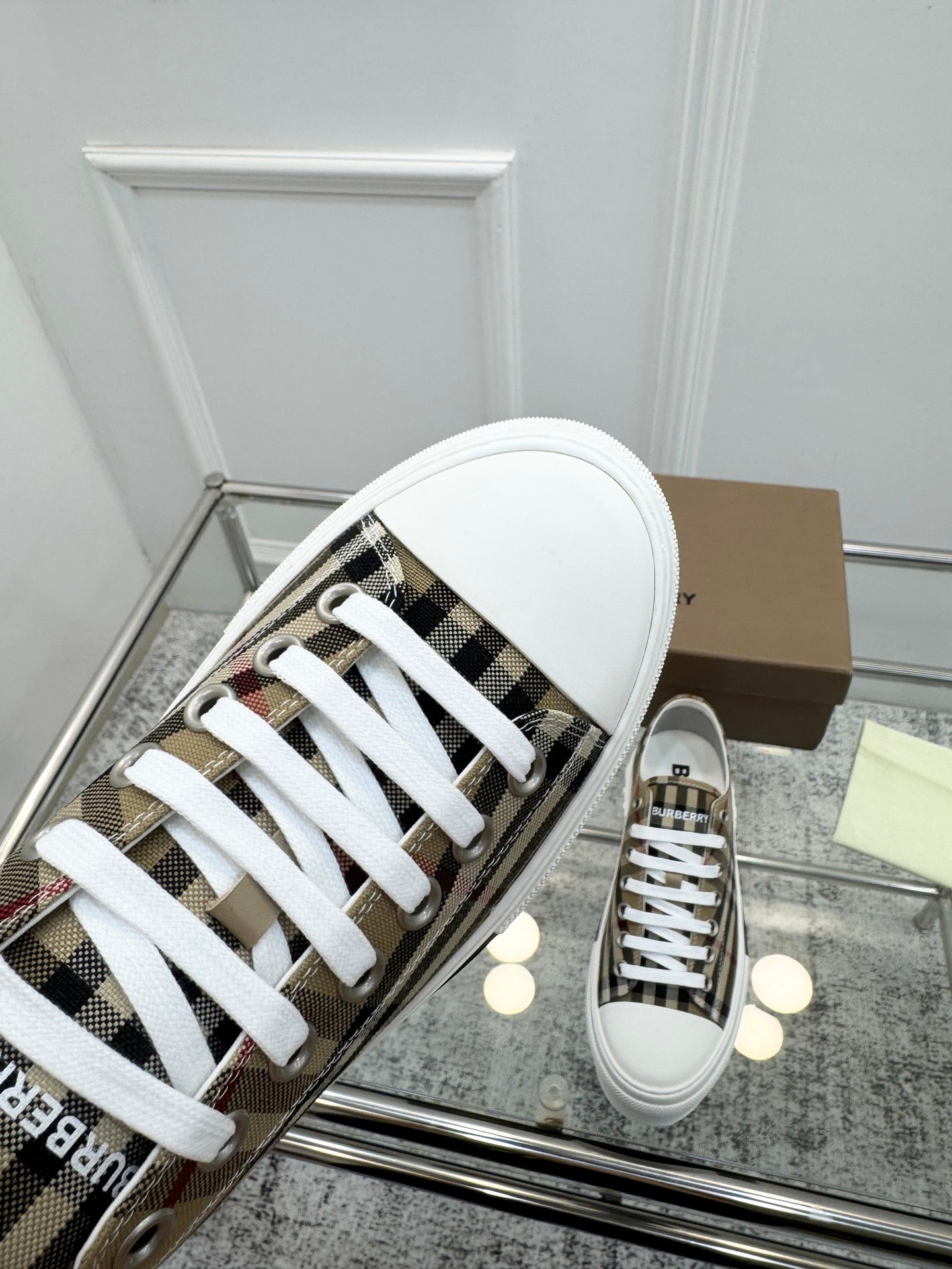 BURBERRY 26S VINTAGE CHECK SNEAKERS IN BROWN AND BLACK CANVAS