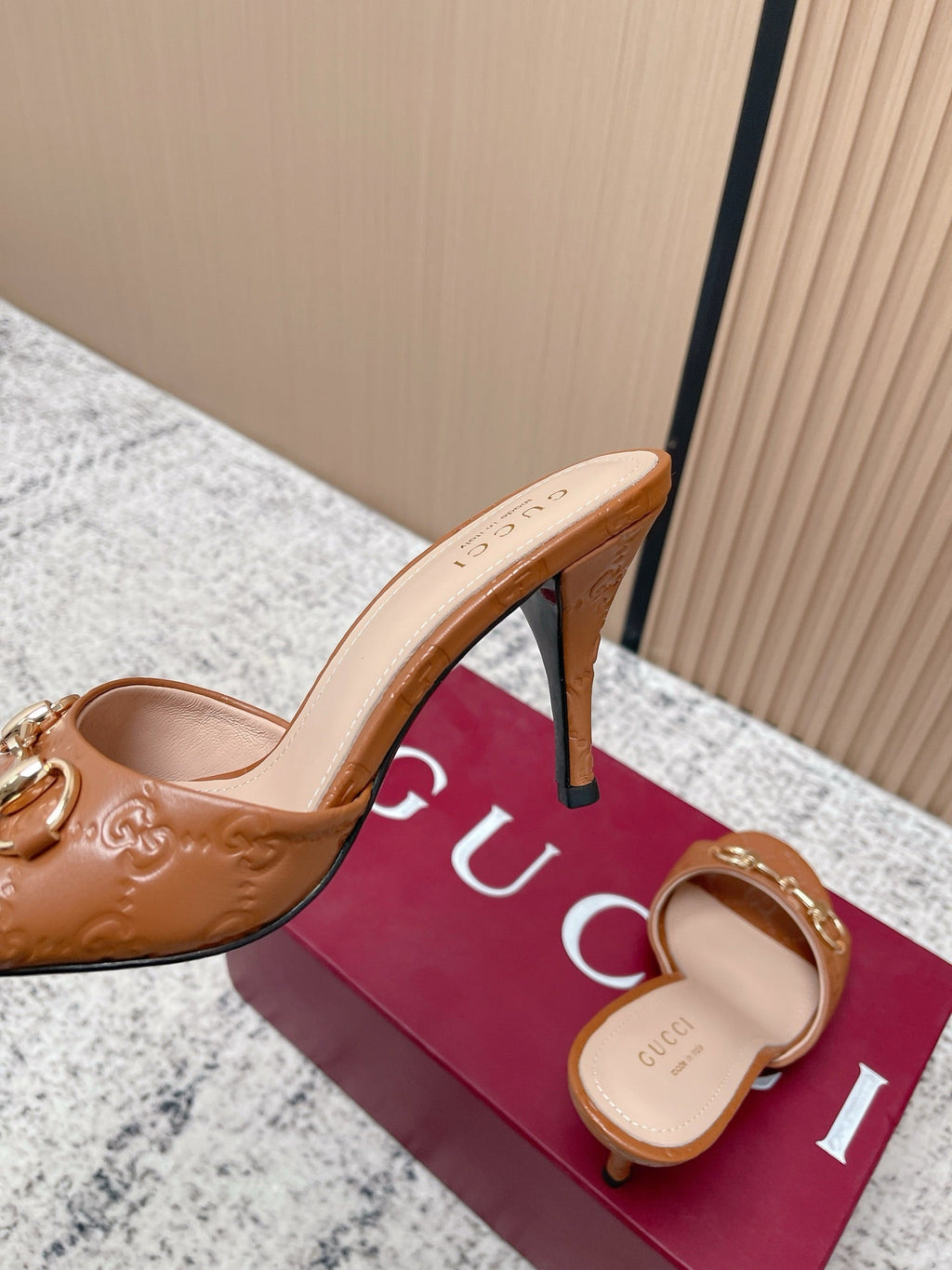 GUCCI 26S HIGH-HEEL SANDALS 85 MM IN LIGHT BROWN CALFSKIN