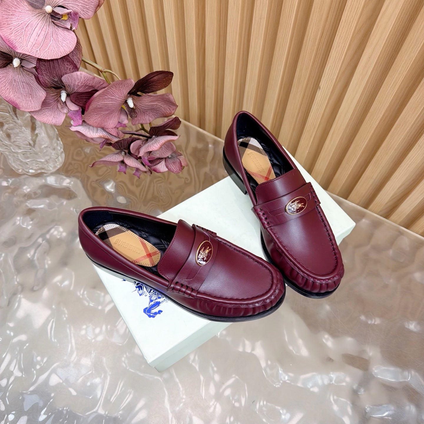 BURBERRY 26S LOAFERS IN DARK RED CALFSKIN