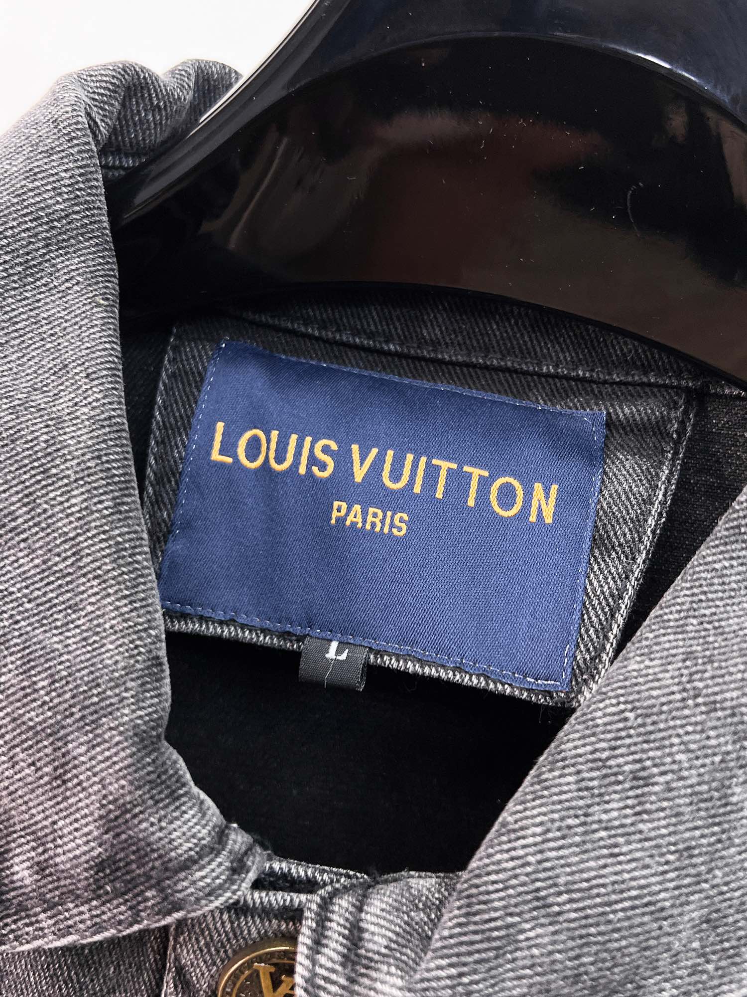 LV CHARCOAL BLACK DENIM JACKET 239526
