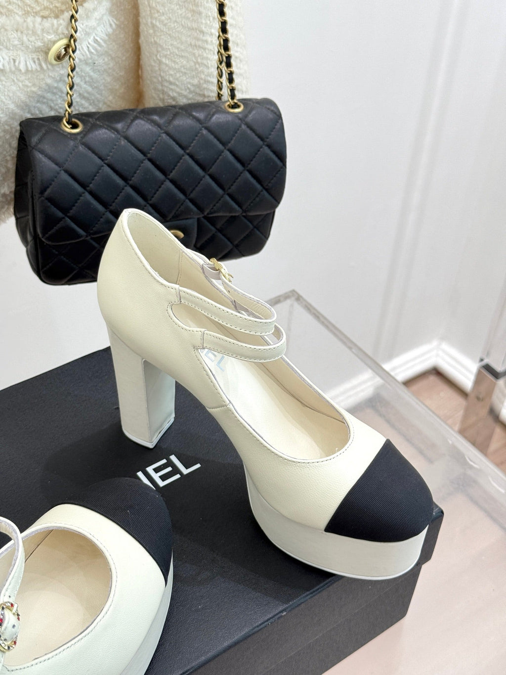FLATFORM SANDAL 110 MM IN WHITE CALFSKIN