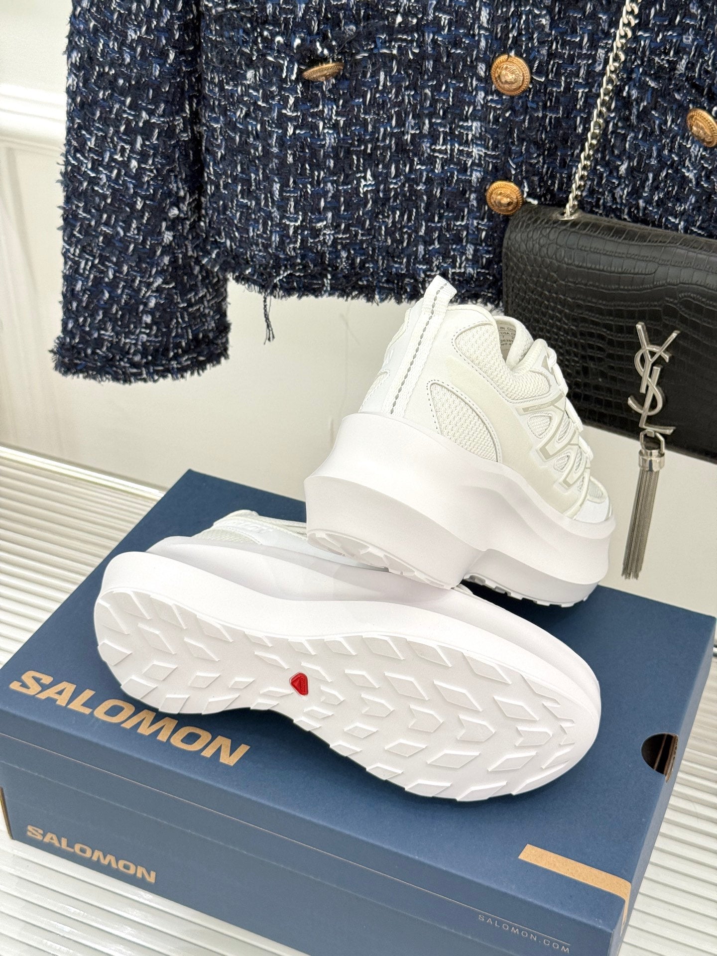 ALO 25S SALOMON XT-6 SNEAKER IN WHITE MESH FABRIC AND TPU STYLE 6