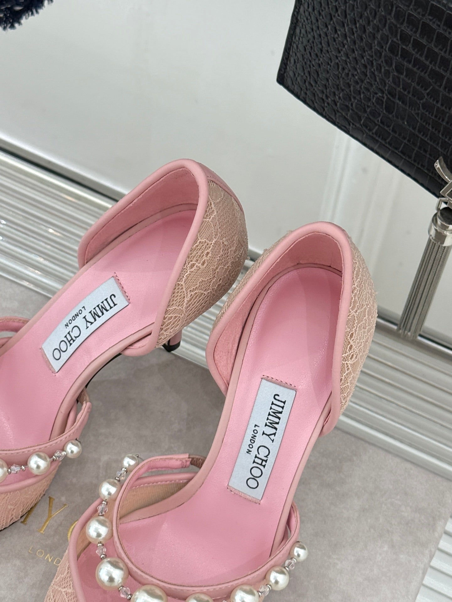 JIMMY CHOO 26S HIGH HEELS 85 MM IN LIGHT PINK LACE PEARL-EMBELLISHED