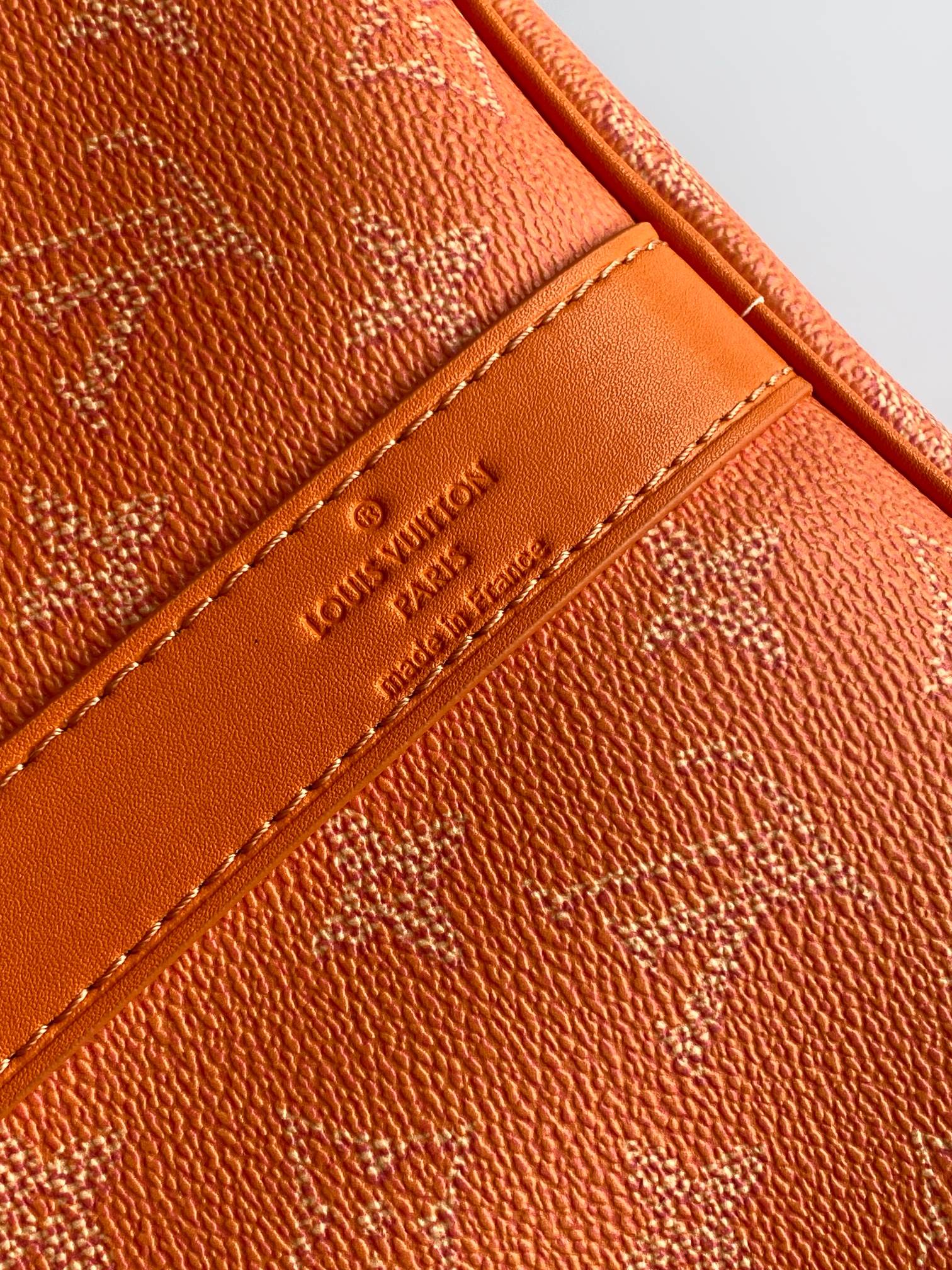 LV 26S KEEPALL 50 IN ORANGE MONOGRAM CANVAS