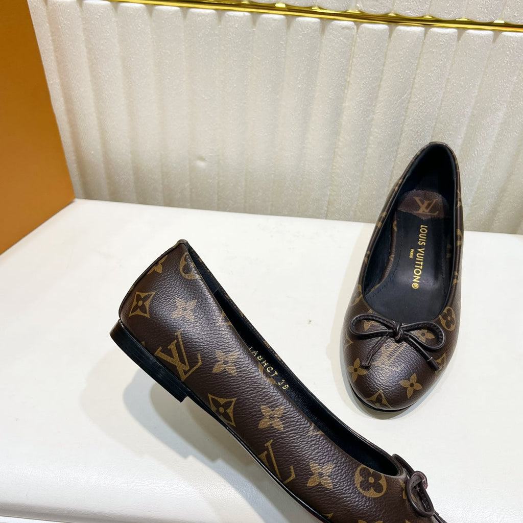 LV 26S BALLET FLATS IN DARK BROWN MONOGRAM CANVAS WITH BOW