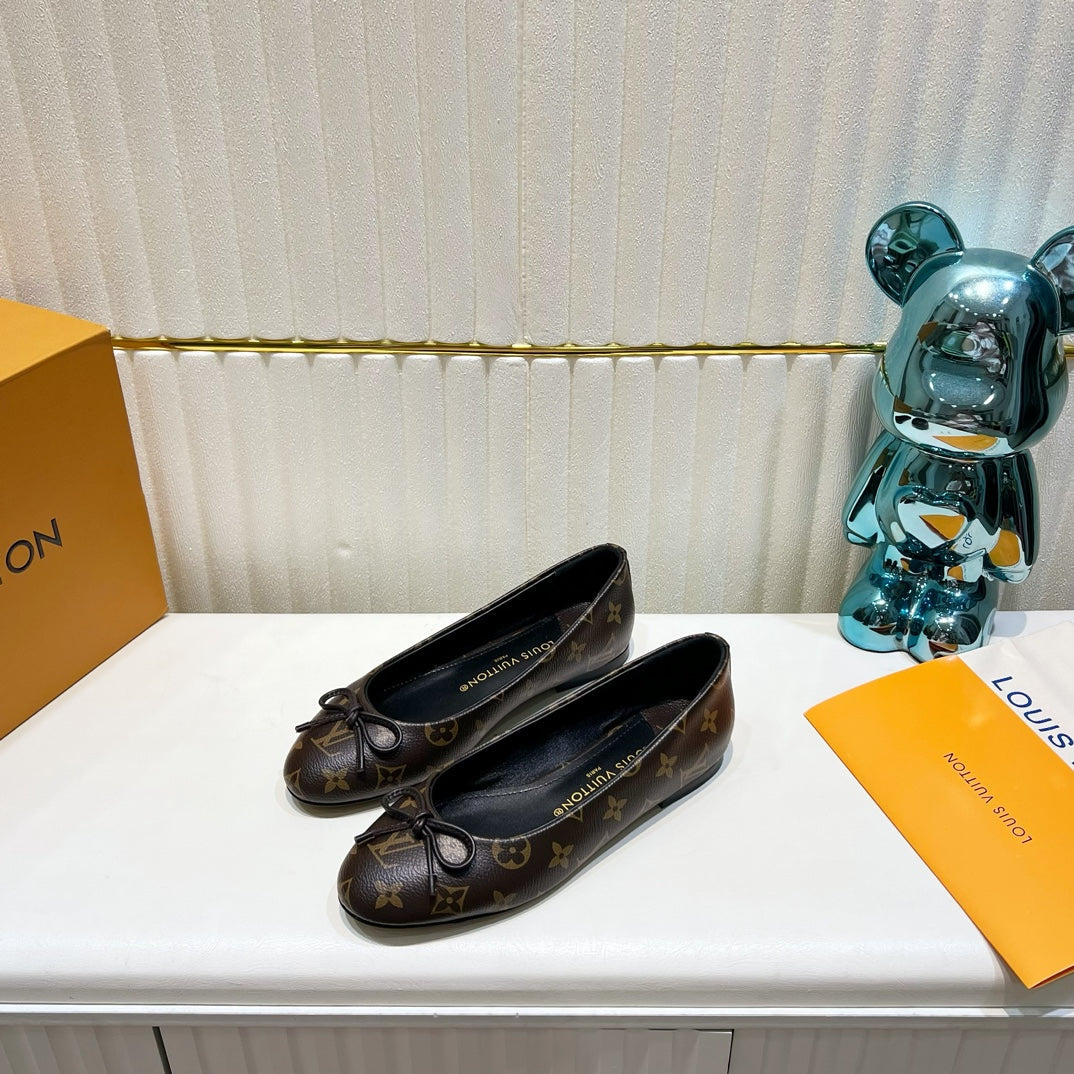 LV 26S BALLET FLATS IN DARK BROWN MONOGRAM CANVAS WITH BOW