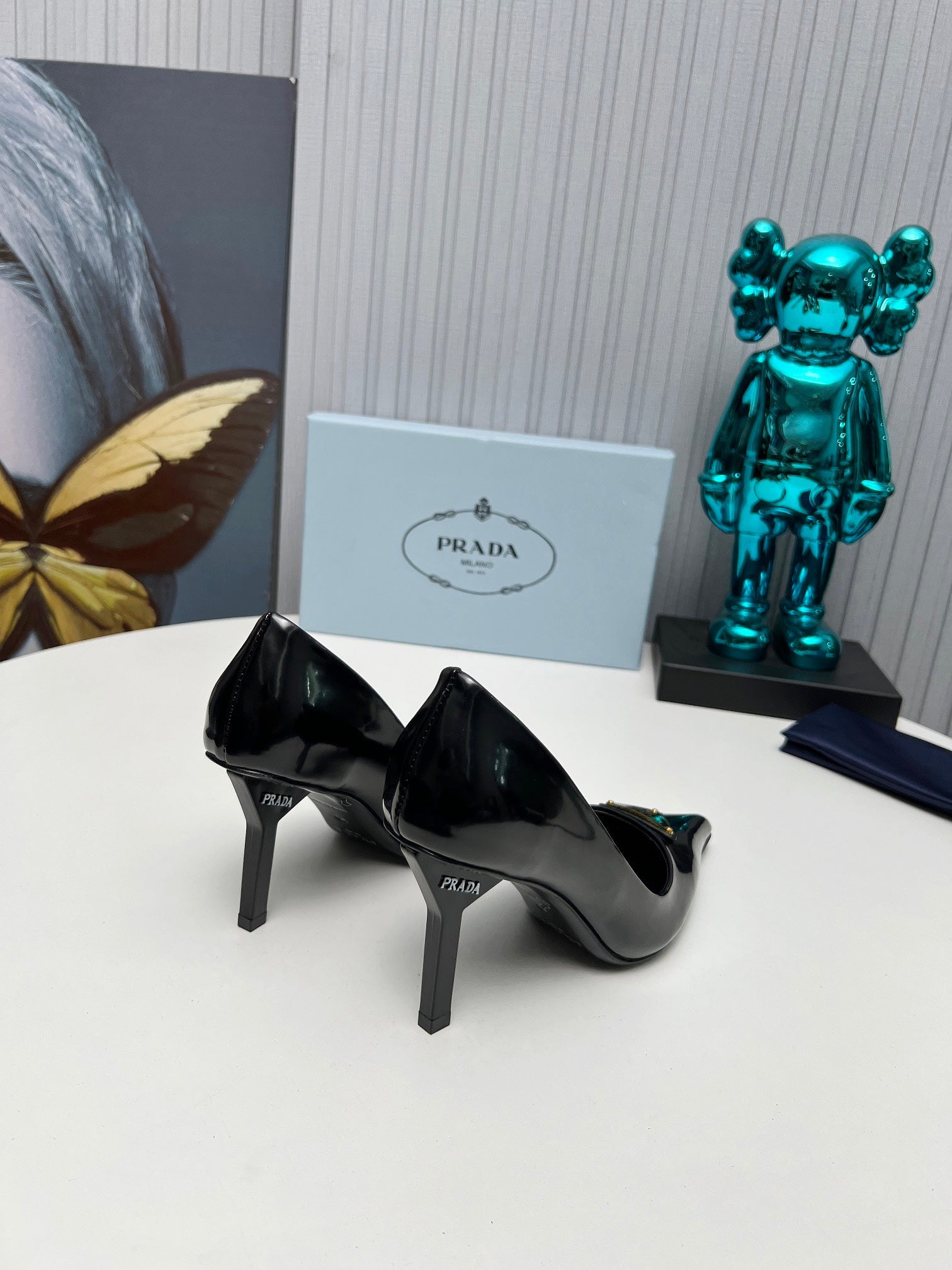 PRADA 26S POINTED TOE PUMPS STILETTO HEEL 80MM IN BLACK SHINE CALFSKIN