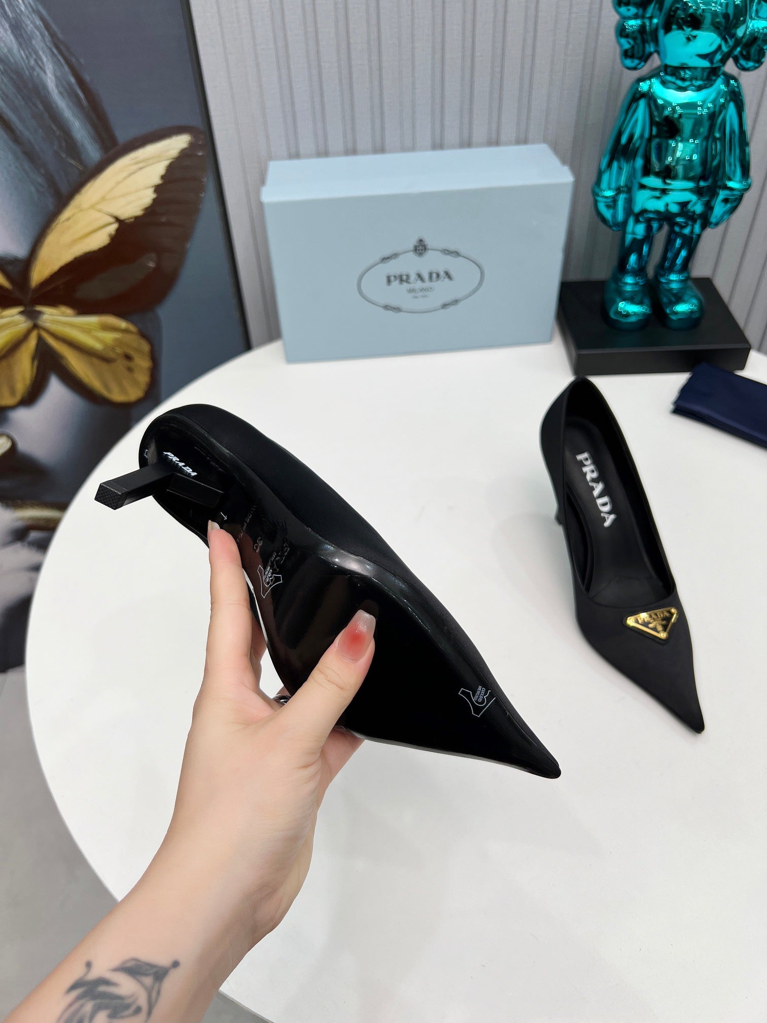PRADA 26S POINTED TOE PUMPS STILETTO HEEL 80MM IN BLACK SATIN
