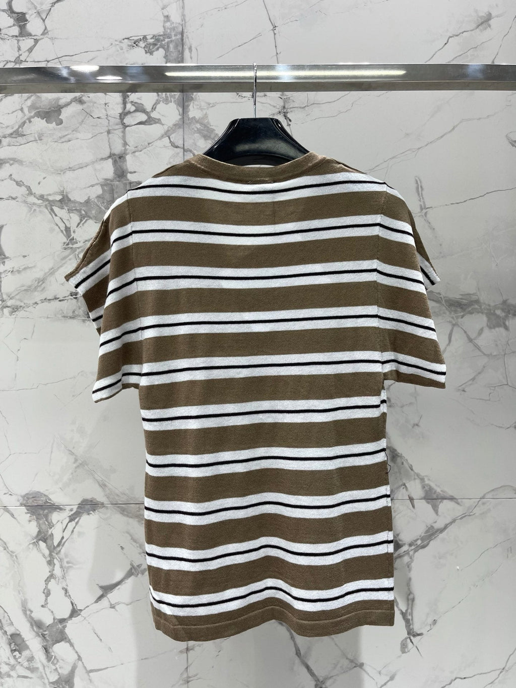 CELINE 26S V NECK SHORT SLEEVE T-SHIRT 207