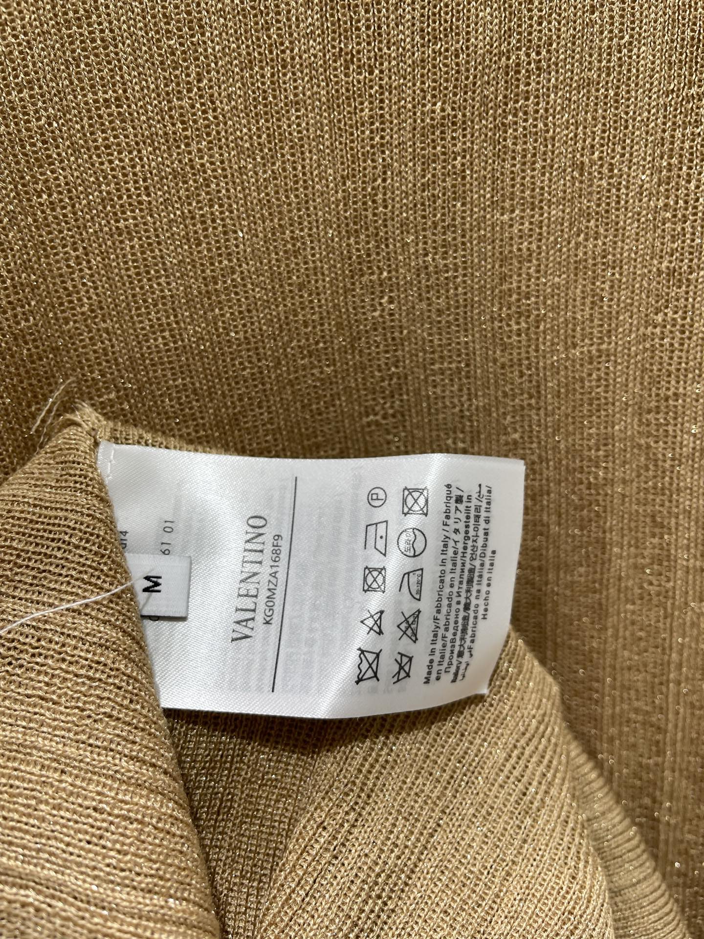 VALENTINO 26S CAMISOLE & CARDIGAN SET 158