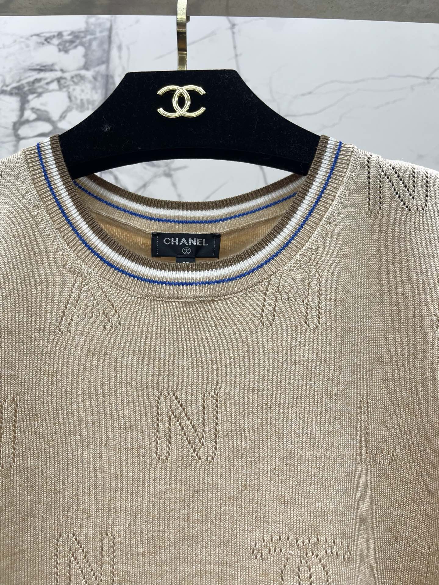 CHANEL 26S SHORT-SLEEVED KNIT SHIRT STYLE 1163