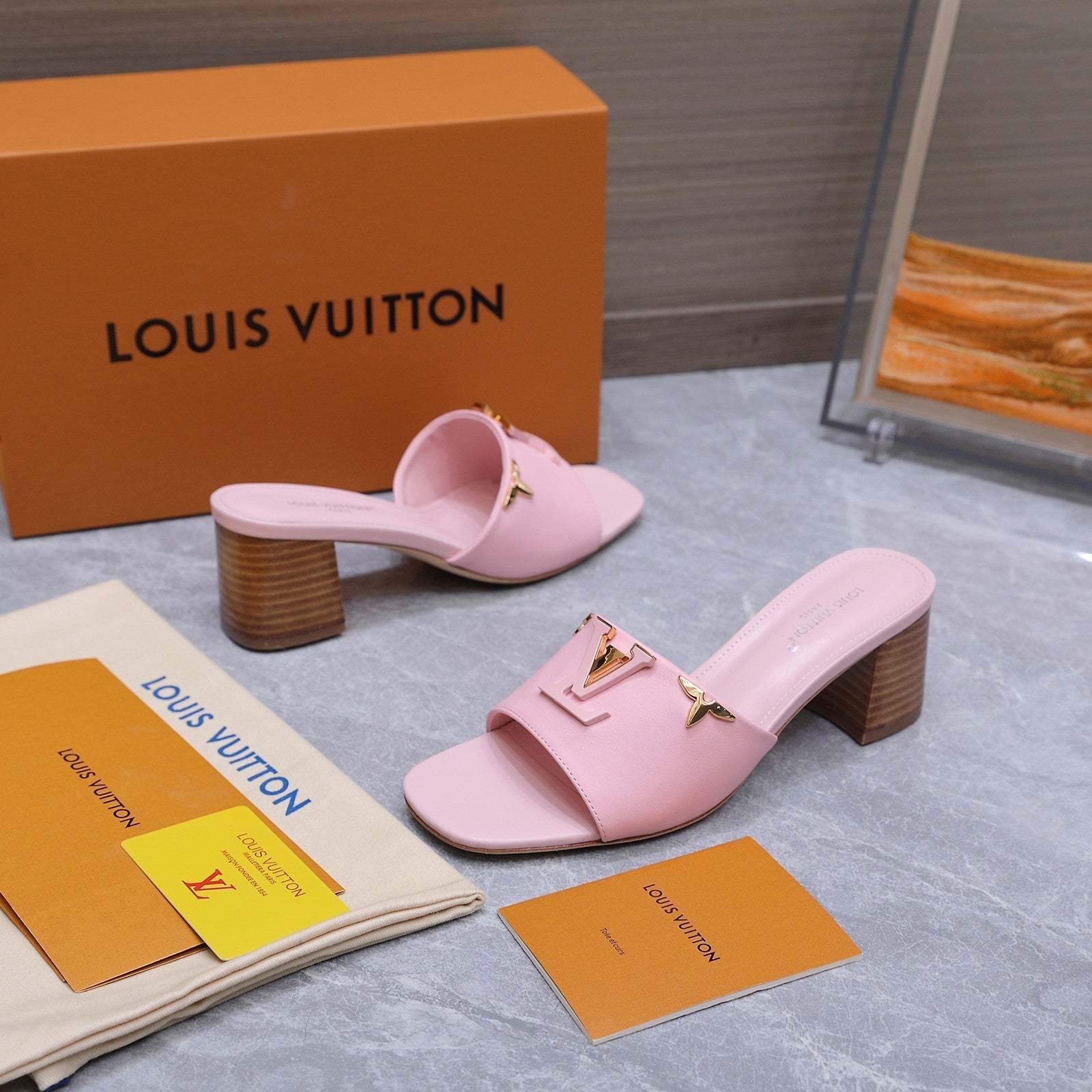 LV 26S BLOCK HEEL MULE SANDALS 55MM IN PINK BABY CALFSKIN GOLD HARDWARE
