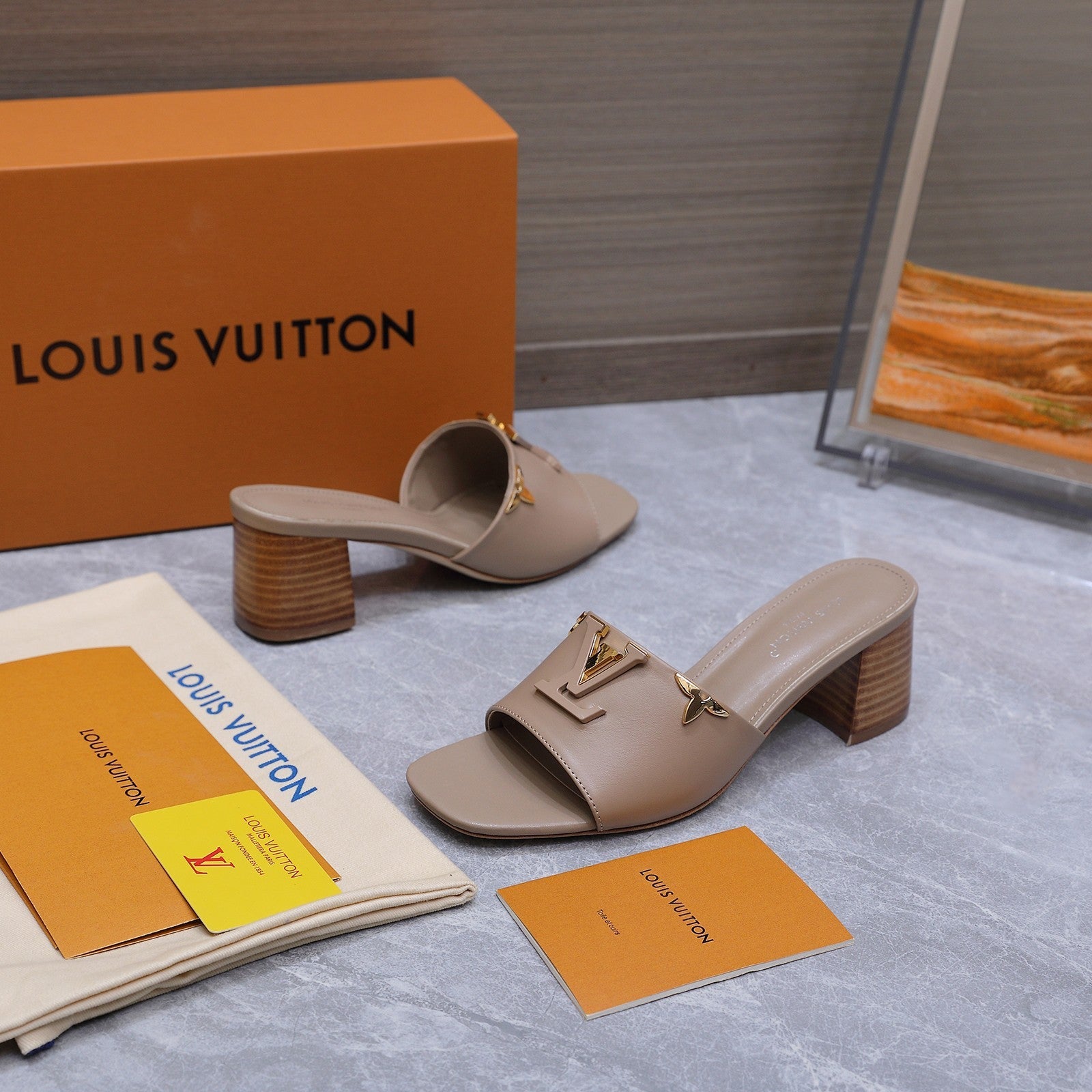 LV 26S BLOCK HEEL MULE SANDALS 55MM IN NUDE BROWN CALFSKIN GOLD HARDWARE
