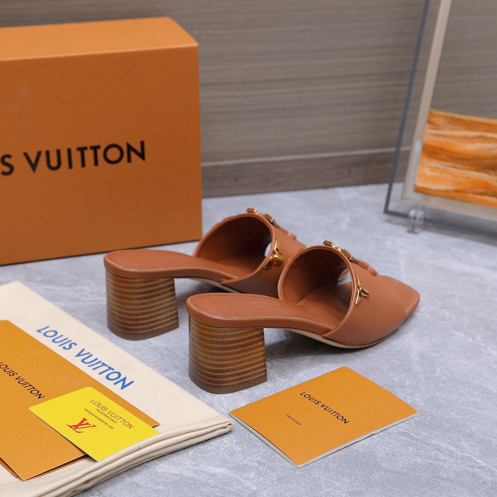 LV 26S BLOCK HEEL MULE SANDALS 55MM IN ORANGE BROWN CALFSKIN GOLD HARDWARE
