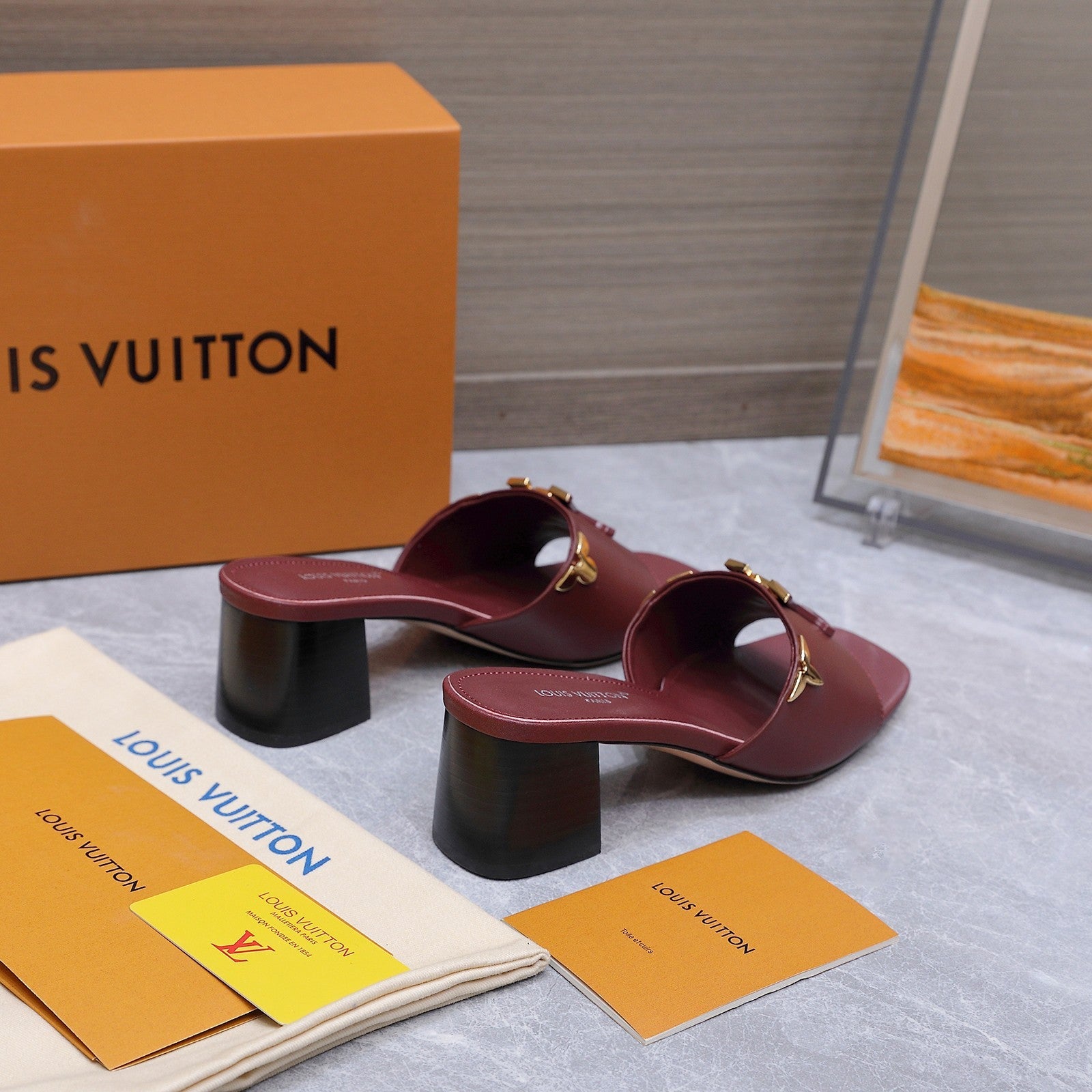 LV 26S BLOCK HEEL MULE SANDALS 55MM IN WINE RED CALFSKIN GOLD HARDWARE