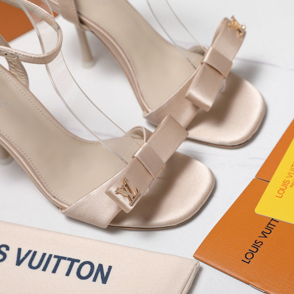 LV 26S 6AM SANDALS 90MM IN NUDE PINK SATIN WITH BOW