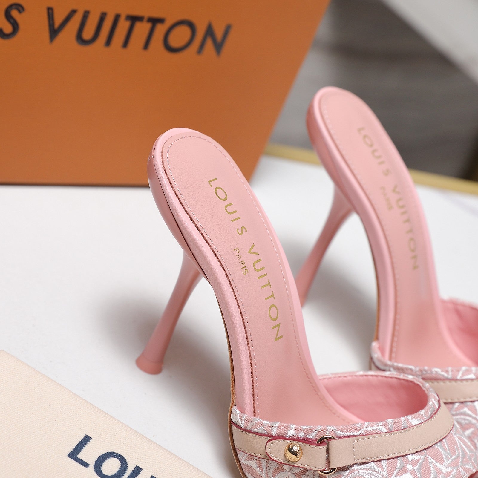 LV 26S HIGH HEELED MULES 95MM IN LIGHT PINK EMBROIDERED MONOGRAM CANVAS