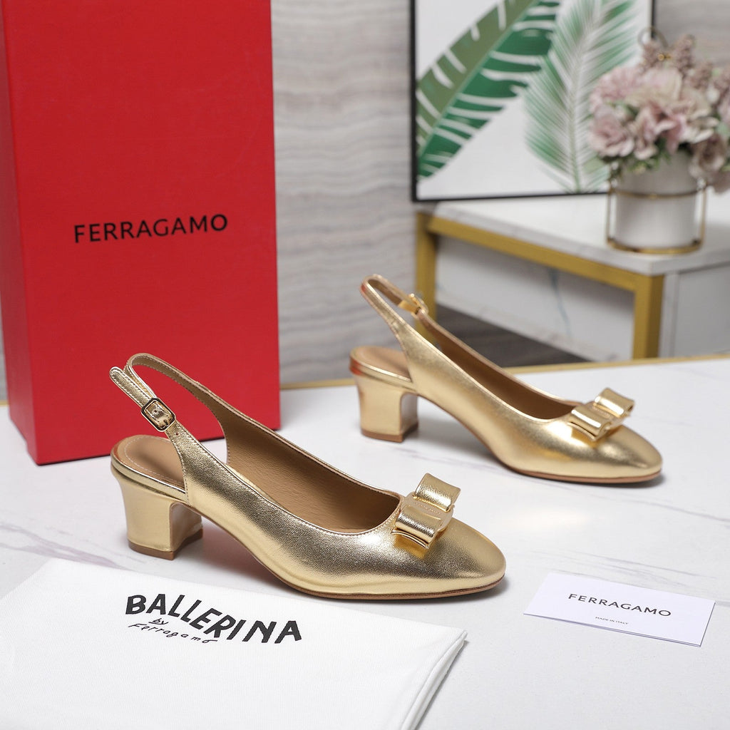 LV 26S SLINGBACK PUMPS 55MM IN GOLD PATENT CALFSKIN WITH BOW