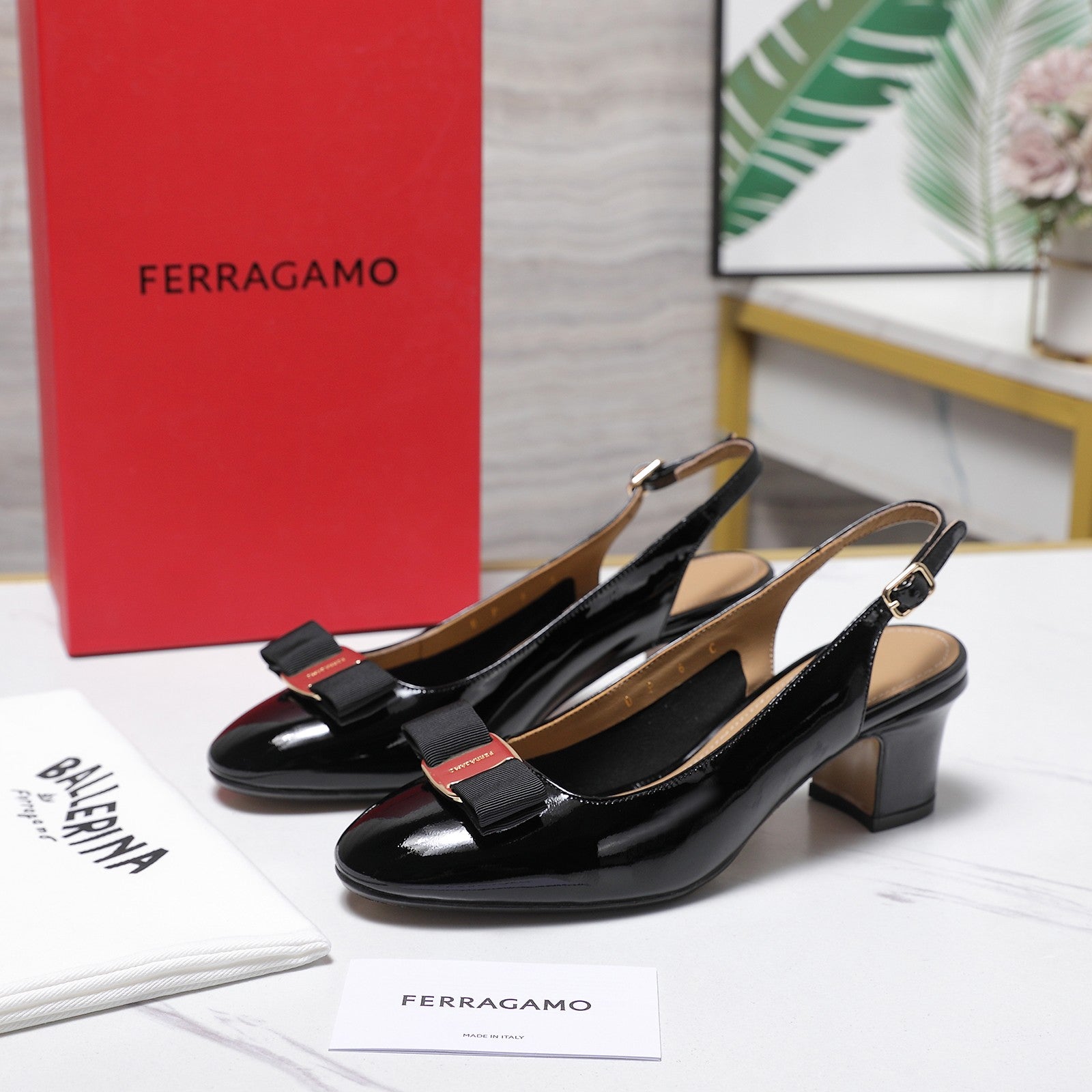 LV 26S SLINGBACK PUMPS 55MM IN BLACK PATENT CALFSKIN WITH BOW