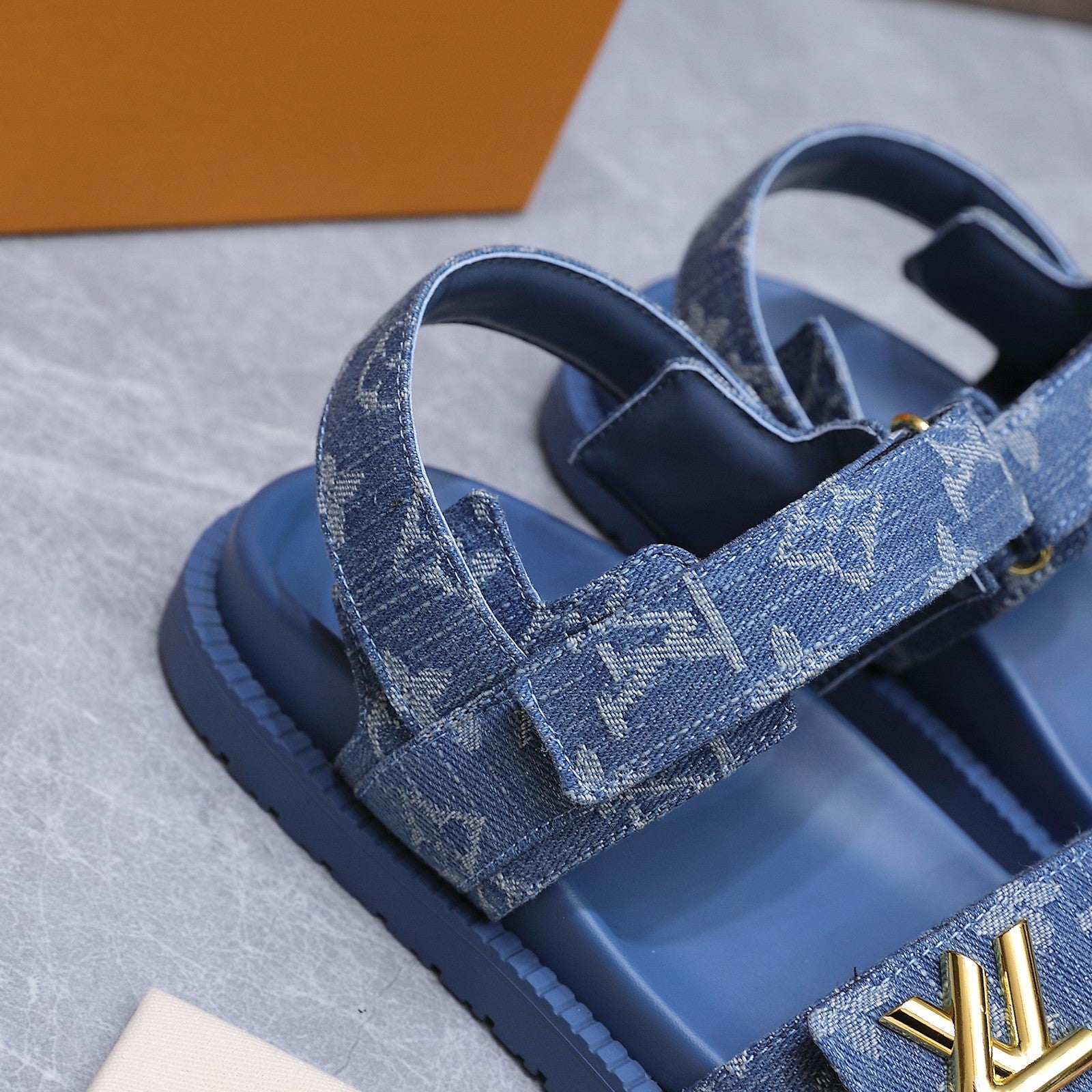 LV 26S SANDALS IN BLUE MONOGRAM COATED DENIM GOLD HARDWARE