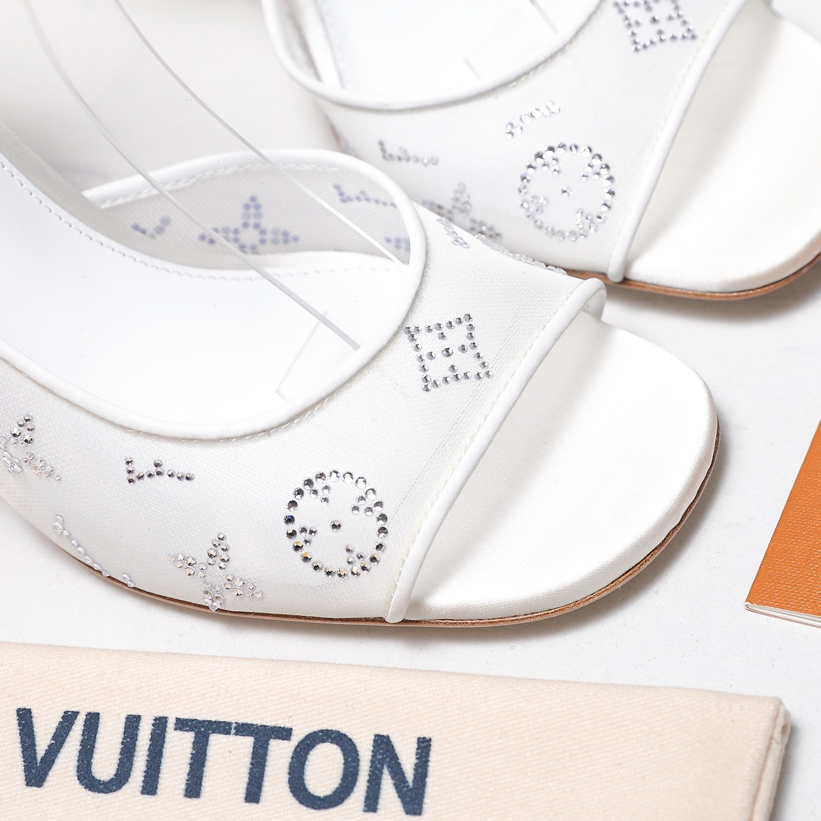 LV 26S GALA SANDAL 85MM IN WHITE MESH WITH WITH RHINESTONES
