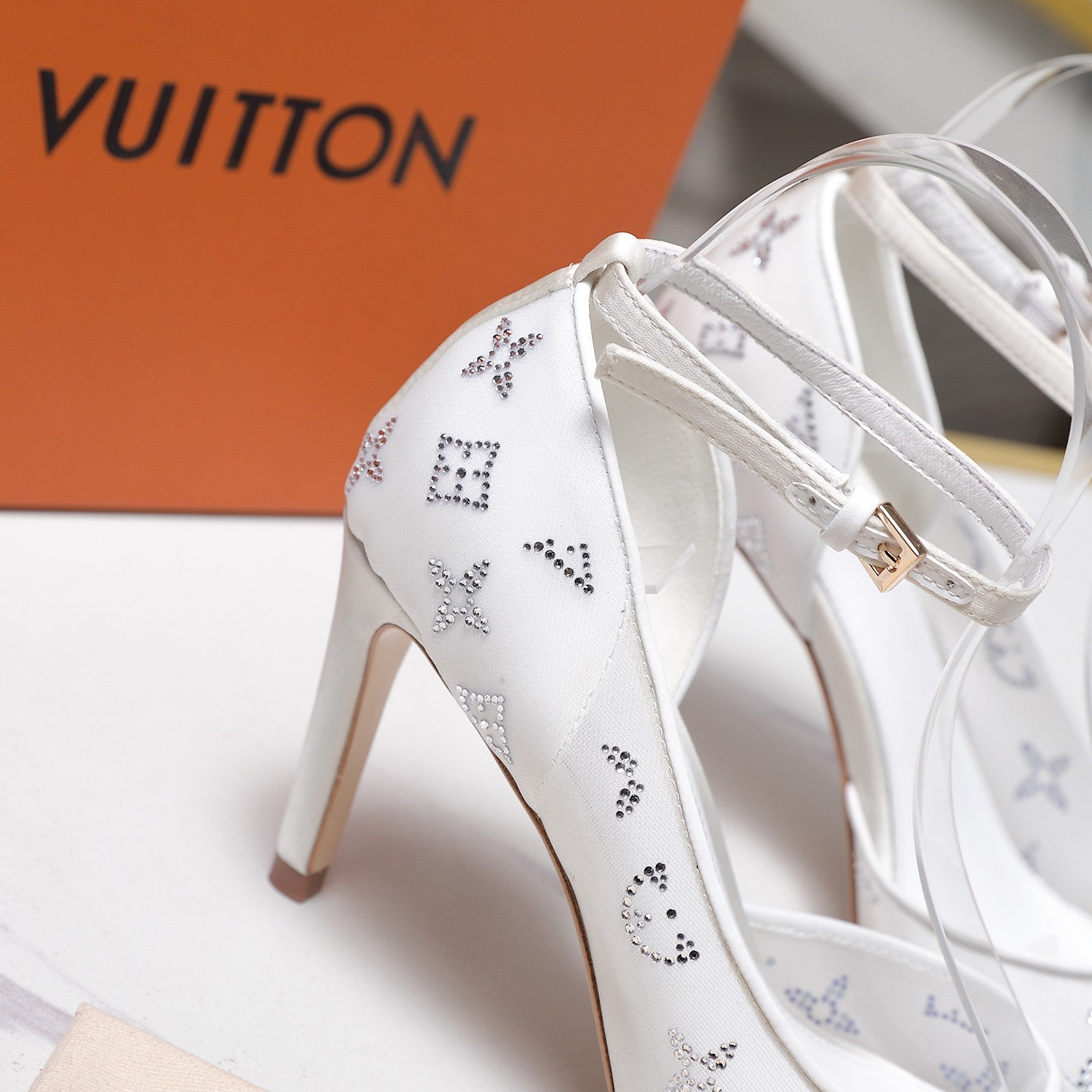 LV 26S GALA SANDAL 85MM IN WHITE MESH WITH WITH RHINESTONES