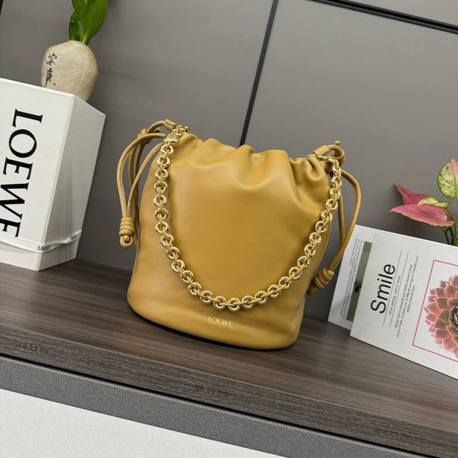 LOE 32 FLAMENCO PURSE BUCKET IN PEANUT BROWN LAMBSKIN