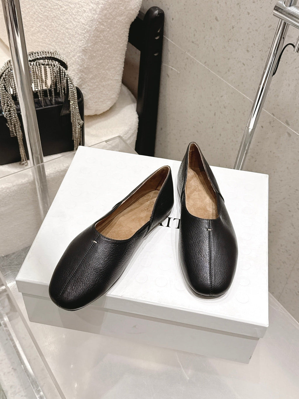 CELINE 26S FLAT SHOES IN BLACK LAMBSKIN