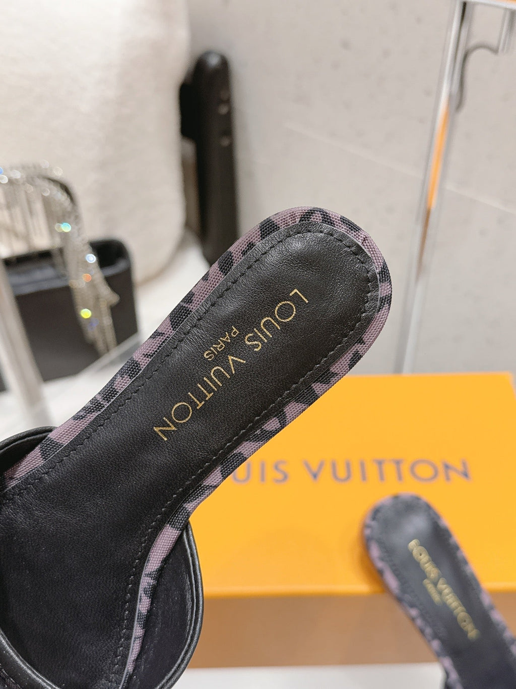 LV 26S FLAT MULE SANDALS IN PURPLE BLACK MONOGRAM CANVAS WITH CALFSKIN BOW