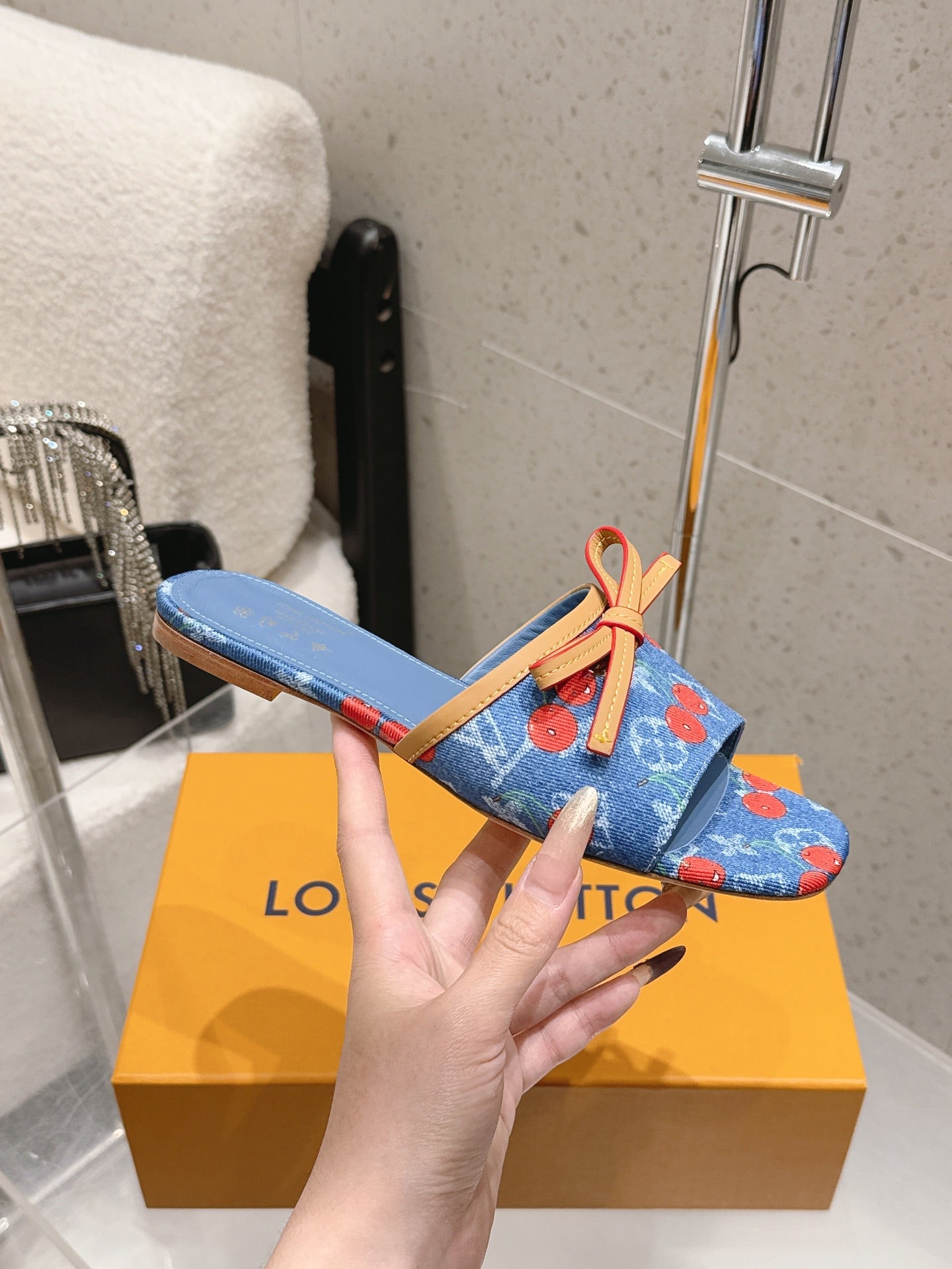 LV 26S FLAT MULE SANDALS IN BLUE MONOGRAM DENIM WITH CHERRY PRINT