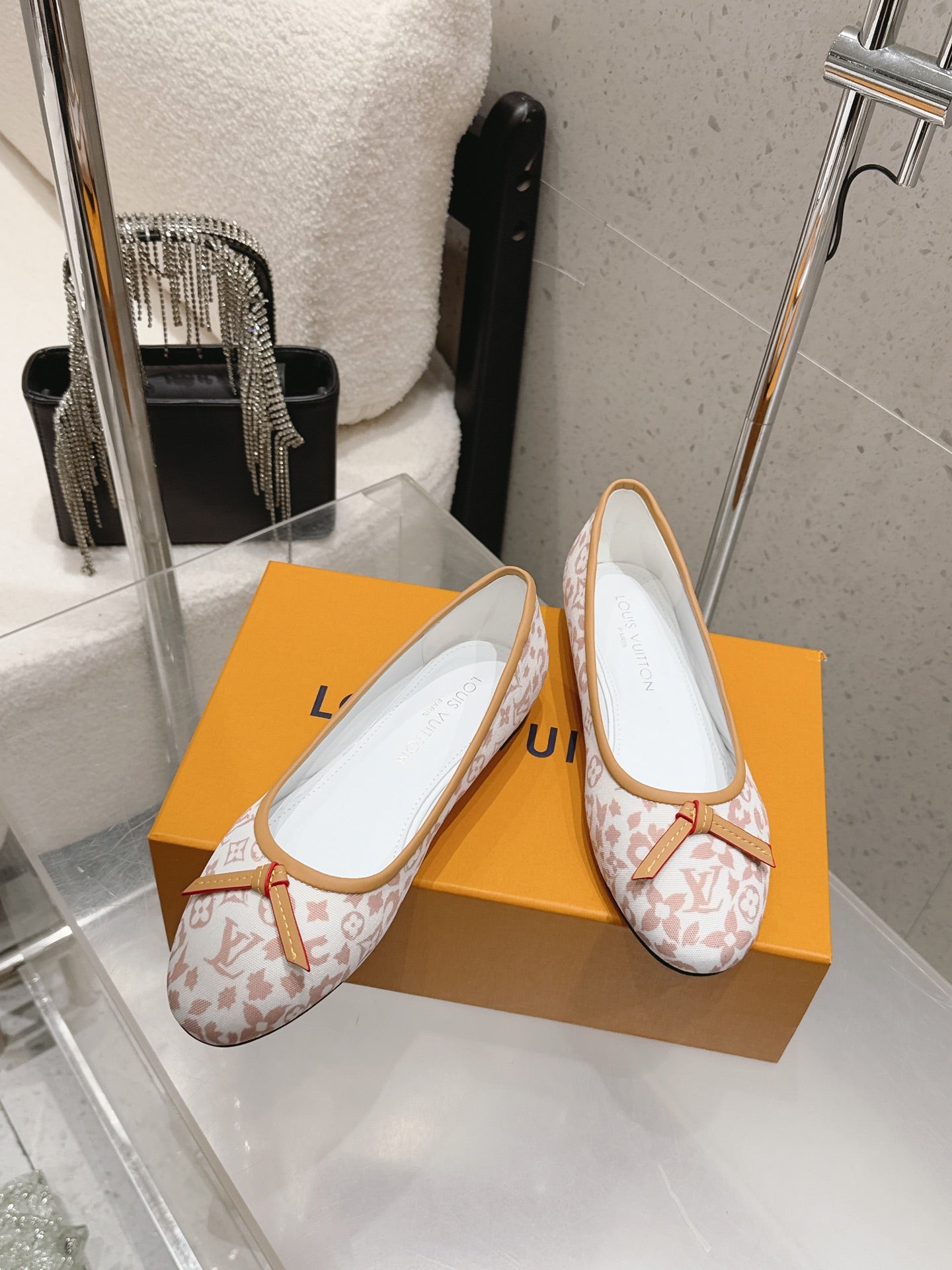 LV 26S BALLET FLATS IN WHITE PINK MONOGRAM CANVAS WITH BEIGE CALFSKIN BOW