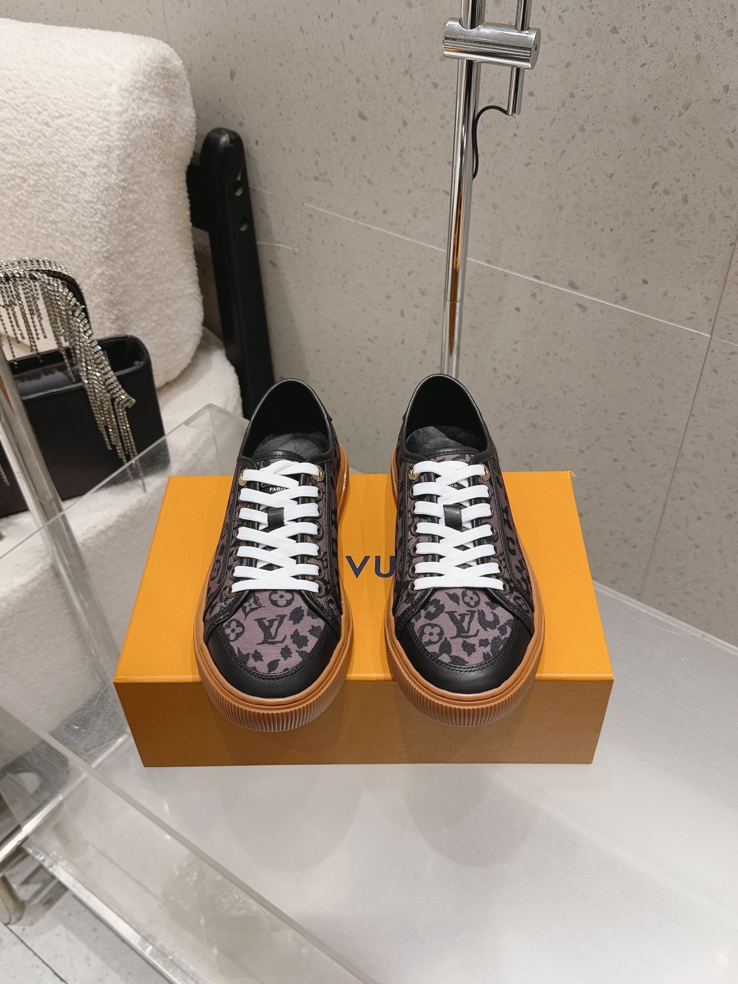 LV 26S LOW TOP SNEAKERS IN PURPLE MONOGRAM CANVAS AND BLACK CALFSKIN TRIM