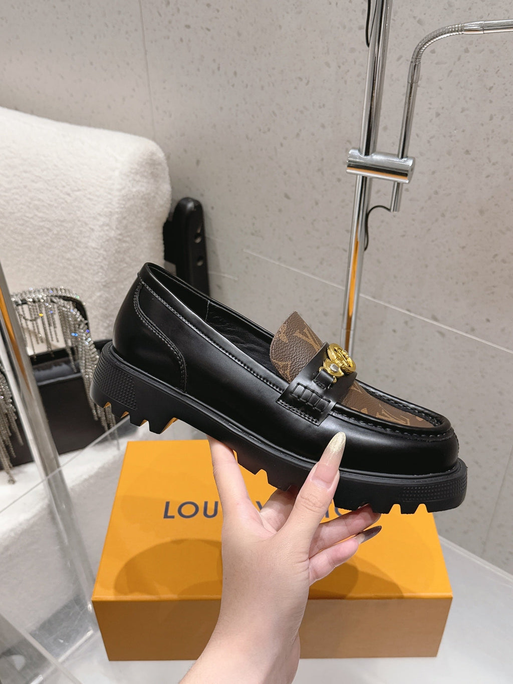 LV 26S PLATFORM LOAFERS IN BLACK CALFSKIN AND BROWN MONOGRAM CANVAS GOLD HARDWARE