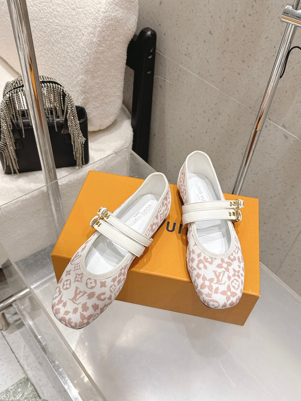 LV 26S MARY JANE FLATS IN WHITE AND PINK MONOGRAM CANVAS WITH DOUBLE STRAP